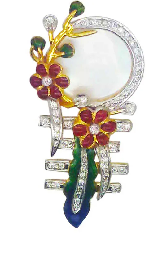 Matching earring from the twin peacock set with mother-of-pearl and diamond blossoms